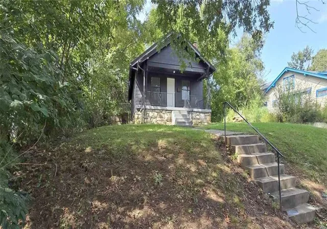 Photo 31 of Single family home for sale at 5508 Garfield Ave, Kansas City, MO 64130 | MLS# 2640700 | Listing updated on 2026-10-13
