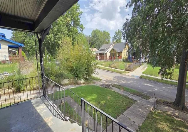 Photo 3 of Single family home for sale at 5508 Garfield Ave, Kansas City, MO 64130 | MLS# 2640700 | Listing updated on 2026-10-13