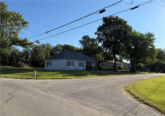 Photo 1 of Single family home for sale at 210 W 7th Street, Knob Noster, MO 65336 | MLS# 2640710 | Listing updated on 2026-09-09