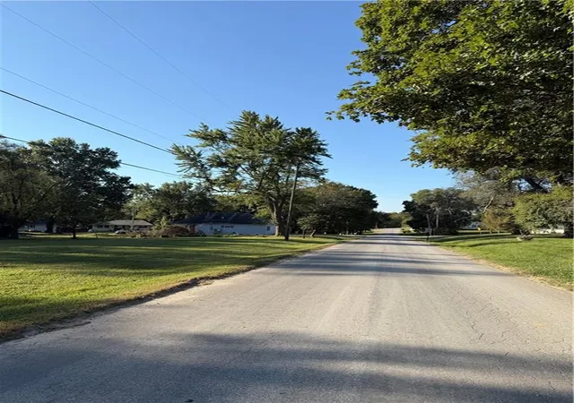 Photo 16 of Single family home for sale at 210 W 7th Street, Knob Noster, MO 65336 | MLS# 2640710 | Listing updated on 2026-09-09