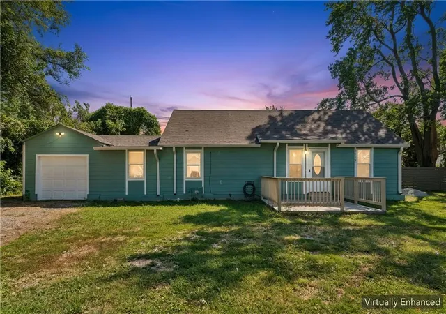 Photo 4 of Single family home for sale at 3219 Donnelly Ave, Kansas City, MO 64129 | MLS# 2640714 | Listing updated on 2026-10-15
