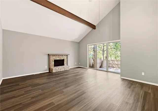 Photo 2 of Sale Pending at 10752 Oakmont St, Overland Park, KS 66210 | MLS# 2640716 | Listing updated on 2026-09-06