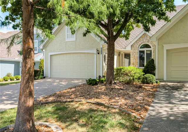 Photo 3 of Multi family home for sale at 12107 Slater St, Overland Park, KS 66213 | MLS# 2640719 | Listing updated on 2026-09-21