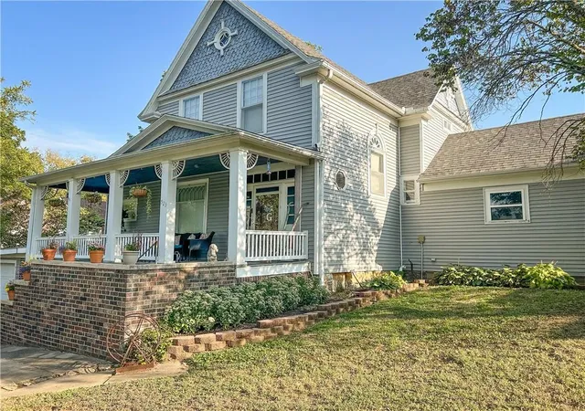 Photo 2 of Sale Pending at 523 Walnut St, Mound City, KS 66056 | MLS# 2640748 | Listing updated on 2026-09-27