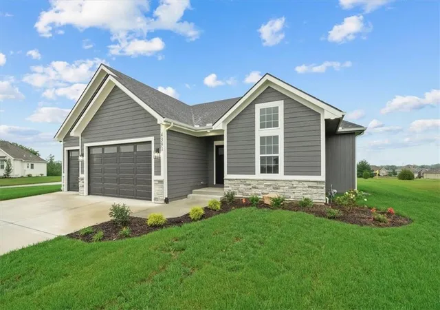 Photo 2 of Sale Pending at 4510 145th Court, Basehor, KS 66007 | MLS# 2640762 | Listing updated on 2026-09-05