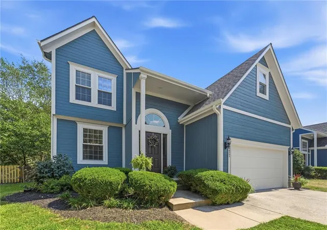 Photo 1 of Single family home for sale at 15421 S Alcan St, Olathe, KS 66062 | MLS# 2640764 | Listing updated on 2026-10-08