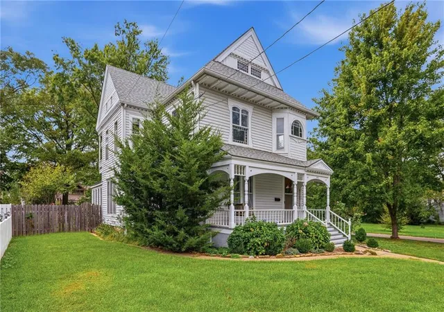 Photo 1 of Single family home for sale at 410 N Main St, Butler, MO 64730 | MLS# 2640775 | Listing updated on 2026-10-01