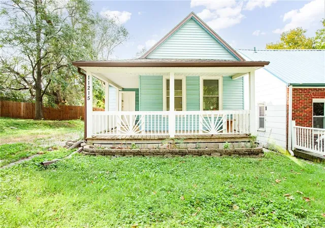 Photo 2 of Single family home for sale at 11215 Evans St, Sugar Creek, MO 64054 | MLS# 2640786 | Listing updated on 2026-10-07