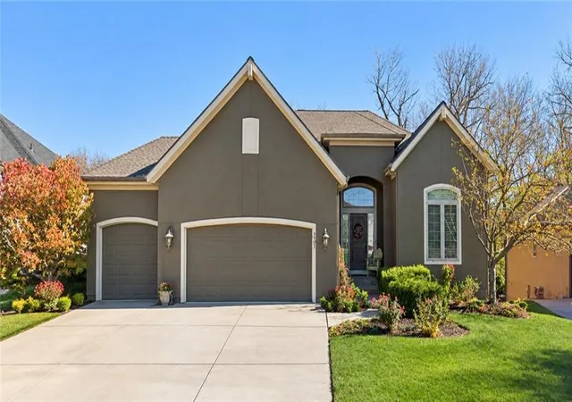 Photo 1 of Sale Pending at 4901 Mccormick Dr, Basehor, KS 66007 | MLS# 2640793 | Listing updated on 2026-09-07