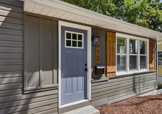 Photo 3 of Single family home for sale at 3513 Elmwood Ave, Kansas City, MO 64128 | MLS# 2640806 | Listing updated on 2026-09-07