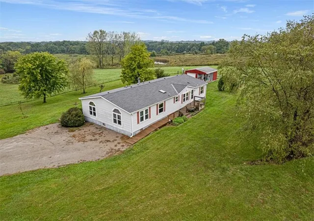 Photo 1 of Single family home for sale at 5636 Perrin Rd, Lathrop, MO 64465 | MLS# 2640822 | Listing updated on 2026-10-13