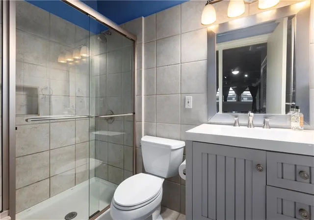 Photo 4 of Condo for sale at 700 Broadway Blvd #401, Kansas City, MO 64105 | MLS# 2640826 | Listing updated on 2026-10-01