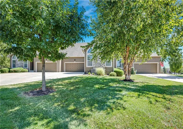 Photo 2 of Townhouse for sale at 16513 W 168th Place, Olathe, KS 66062 | MLS# 2640831 | Listing updated on 2026-09-13