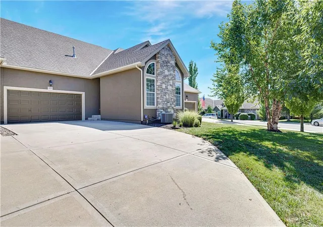 Photo 3 of Townhouse for sale at 16513 W 168th Place, Olathe, KS 66062 | MLS# 2640831 | Listing updated on 2026-09-13
