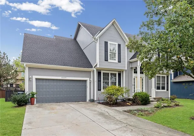 Photo 2 of Single family home for sale at 15377 S Navaho Dr, Olathe, KS 66062 | MLS# 2640836 | Listing updated on 2026-09-12