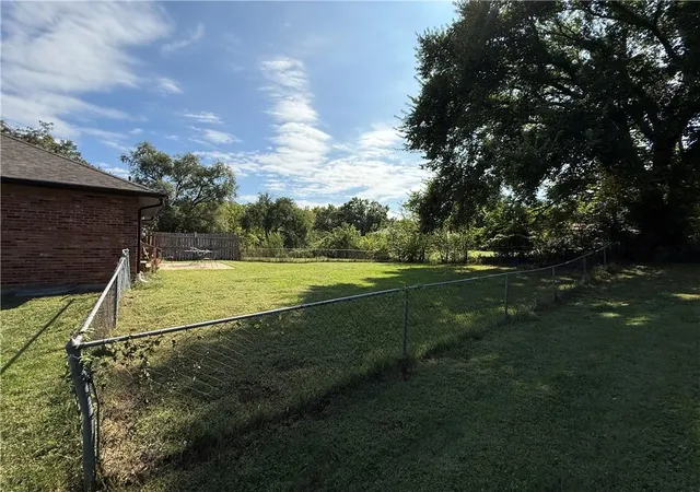 Photo 3 of Multi family home for sale at 13405 07 Johnson Dr, Shawnee, KS 66216 | MLS# 2640837 | Listing updated on 2026-10-07