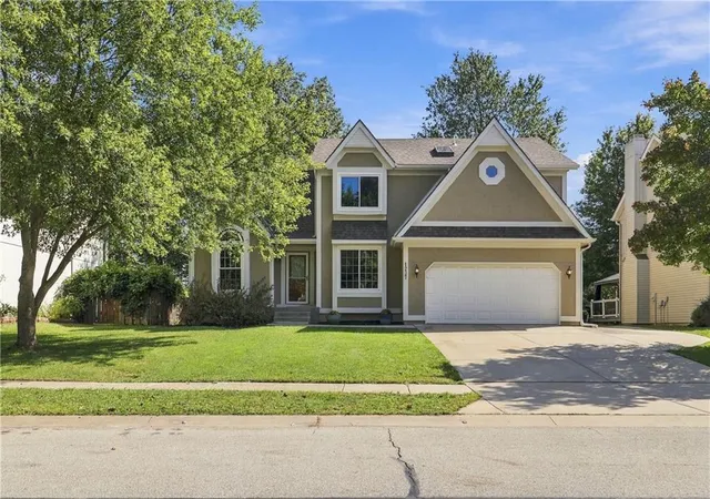 Photo 1 of Single family home for sale at 1237 E Meadow Ln, Olathe, KS 66062 | MLS# 2640842 | Listing updated on 2026-09-30