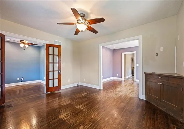 Photo 4 of Sale Pending at 8315 Paseo Blvd, Kansas City, MO 64131 | MLS# 2640861 | Listing updated on 2026-10-11