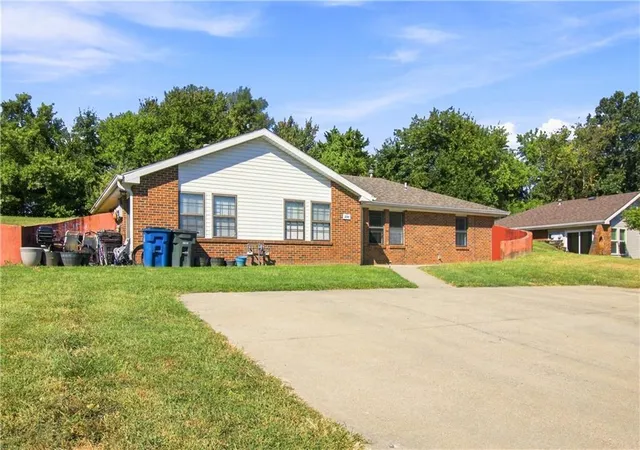 Photo 1 of Multi family home for sale at 232 Se 121st Road, Warrensburg, MO 64093 | MLS# 2640869 | Listing updated on 2026-09-12