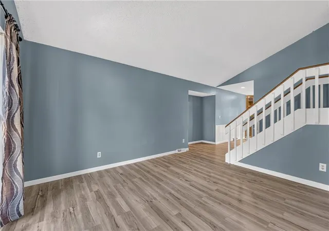 Photo 4 of House for sale at 8484 Lane Dr, Raytown, MO 64138 | MLS# 2640886 | Listing updated on 2026-09-16