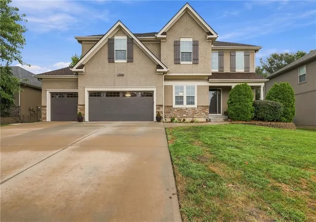 Photo 1 of Single family home for sale at 19746 W 120th Terrace, Olathe, KS 66061 | MLS# 2640909 | Listing updated on 2026-09-12