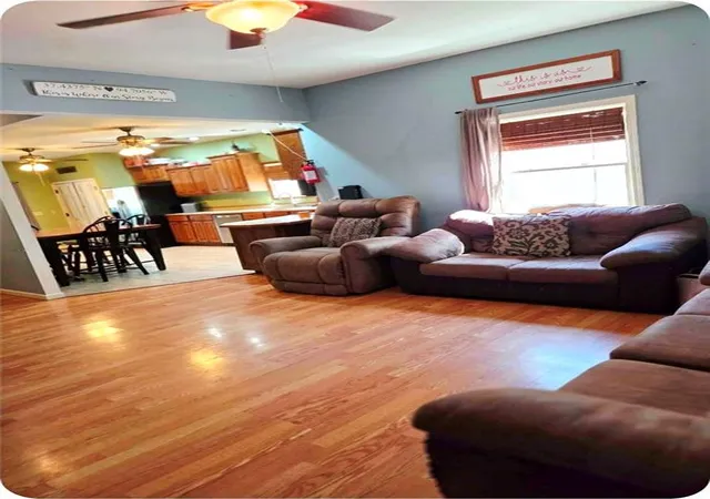 Photo 2 of Sale Pending at 804 W 3rd Street, Pittsburg, KS 66762 | MLS# 2640918 | Listing updated on 2026-09-19