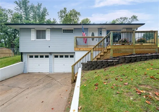 Photo 1 of Single family home for sale at 15 Village Cir Dr, Platte City, MO 64079 | MLS# 2640919 | Listing updated on 2026-09-16