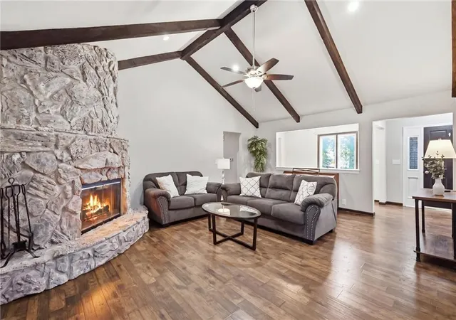 Photo 4 of Single family home for sale at 16413 Quinn Rd, Smithville, MO 64089 | MLS# 2640934 | Listing updated on 2026-09-24