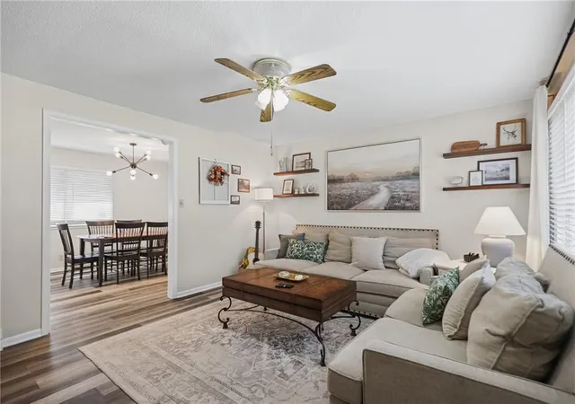 Photo 1 of Single family home for sale at 3900 S Delaware Ave, Independence, MO 64055 | MLS# 2640949 | Listing updated on 2026-10-08