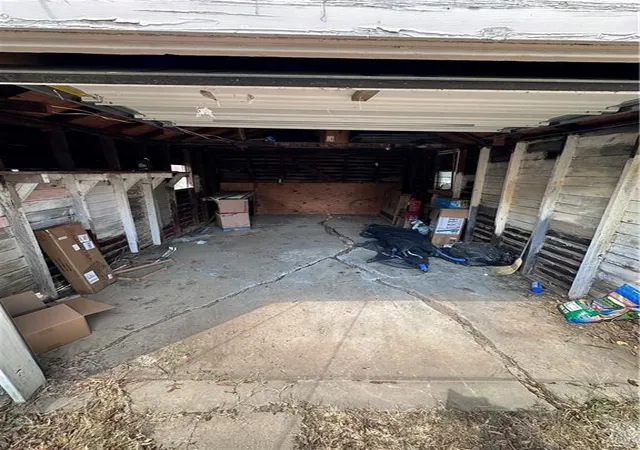 Photo 3 of Single family home for sale at 1306 W 2nd Street, Coffeyville, KS 67337 | MLS# 2640988 | Listing updated on 2026-09-09