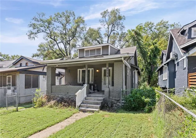 Photo 2 of Single family home for sale at 5734 Olive St, Kansas City, MO 64130 | MLS# 2641021 | Listing updated on 2026-09-12
