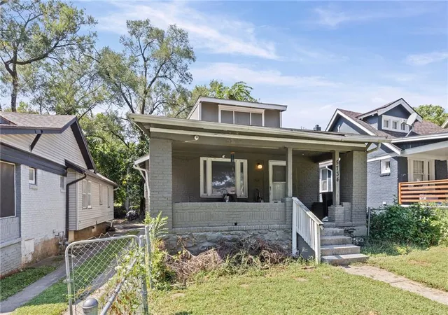 Photo 3 of Single family home for sale at 5734 Olive St, Kansas City, MO 64130 | MLS# 2641021 | Listing updated on 2026-09-12
