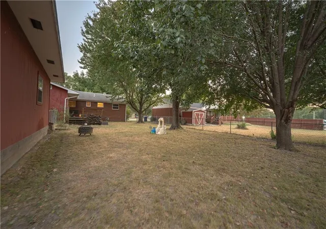 Photo 3 of Single family home for sale at 2206 W 1st Street, Coffeyville, KS 67337 | MLS# 2641028 | Listing updated on 2026-09-09