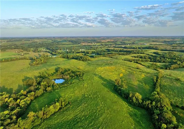 Photo 2 of Sale Pending at W 310th Street, Bethany, MO 64424 | MLS# 2641034 | Listing updated on 2026-09-12