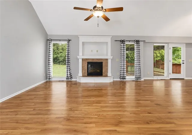 Photo 3 of Single family home for sale at 412 Duncan Dr, Liberty, MO 64068 | MLS# 2641050 | Listing updated on 2026-10-09