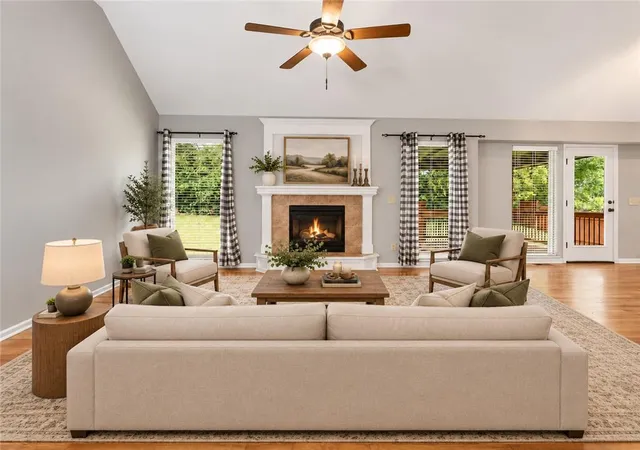 Photo 4 of Single family home for sale at 412 Duncan Dr, Liberty, MO 64068 | MLS# 2641050 | Listing updated on 2026-10-17