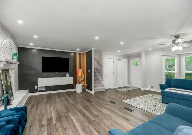 Photo 3 of Single family home for sale at 42 E 106 Street, Kansas City, MO 64114 | MLS# 2641054 | Listing updated on 2026-10-05