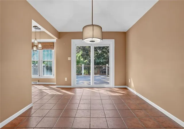 Photo 4 of Sale Pending at 901 NE 80th Terrace, Kansas City, MO 64118 | MLS# 2641058 | Listing updated on 2026-09-12