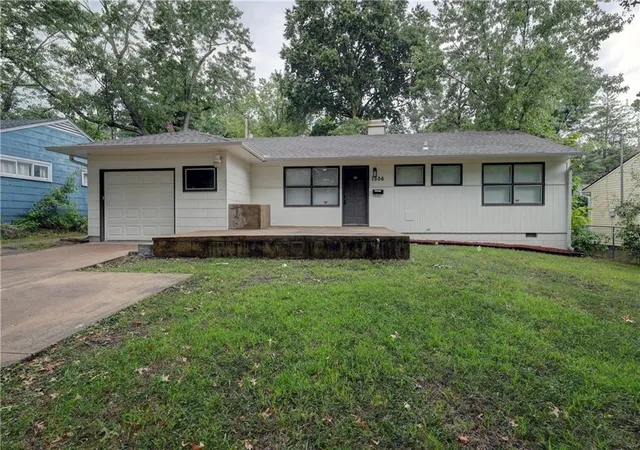 Photo 1 of Single family home for sale at 7506 E 111th Terrace, Kansas City, MO 64134 | MLS# 2641088 | Listing updated on 2026-09-17