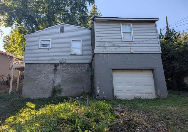 Photo 2 of Single family home for sale at 8704 Roberts Ave, Kansas City, MO 64125 | MLS# 2641092 | Listing updated on 2026-09-30