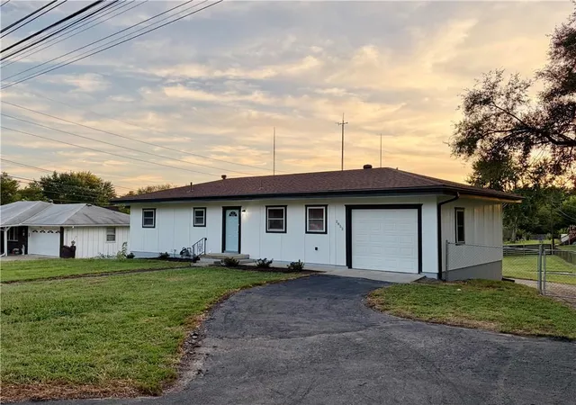 Photo 2 of Single family home for sale at 2852 North 63rd St, Kansas City, KS 66104 | MLS# 2641103 | Listing updated on 2026-09-12