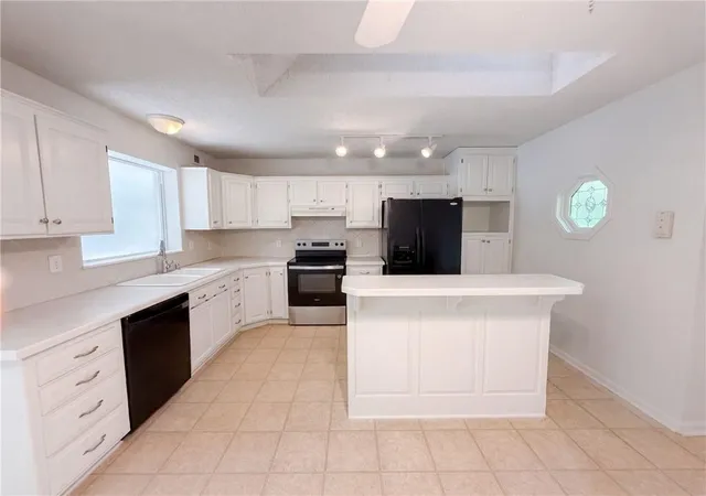 Photo 2 of Single family home for sale at 801 Courtland Ct, Belton, MO 64012 | MLS# 2641106 | Listing updated on 2026-10-01