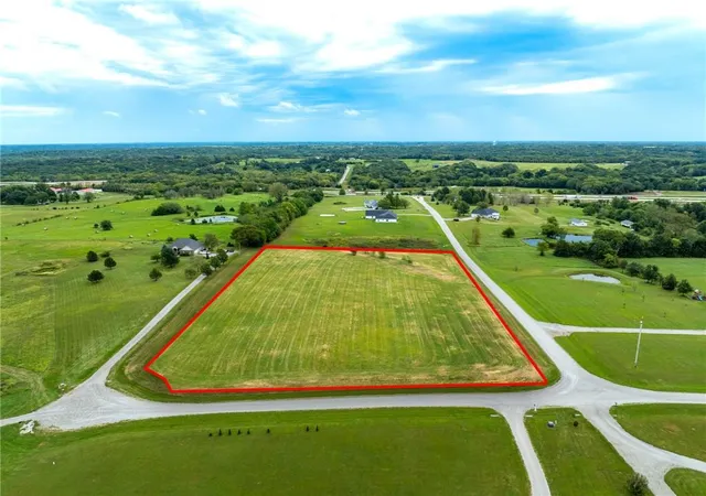 Photo 1 of Sale Pending at Lot Ne 3 Stinson/moody St, Cameron, MO 64429 | MLS# 2641121 | Listing updated on 2026-09-29