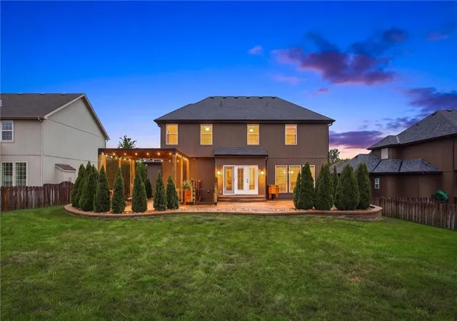 Photo 3 of Single family home for sale at 5703 Nw 93rd Street, Kansas City, MO 64154 | MLS# 2641127 | Listing updated on 2026-09-19