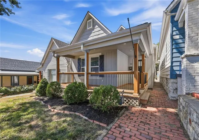 Photo 2 of Single family home for sale at 430 N Thompson St, Kansas City, KS 66101 | MLS# 2641143 | Listing updated on 2026-09-12