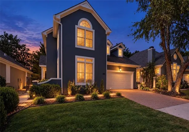 Photo 1 of Sale Pending at 12468 Westgate St, Overland Park, KS 66213 | MLS# 2641152 | Listing updated on 2026-09-13
