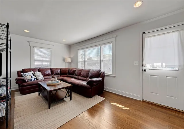 Photo 3 of Sale Pending at 5400 W 51st Street, Roeland Park, KS 66205 | MLS# 2641185 | Listing updated on 2026-09-21