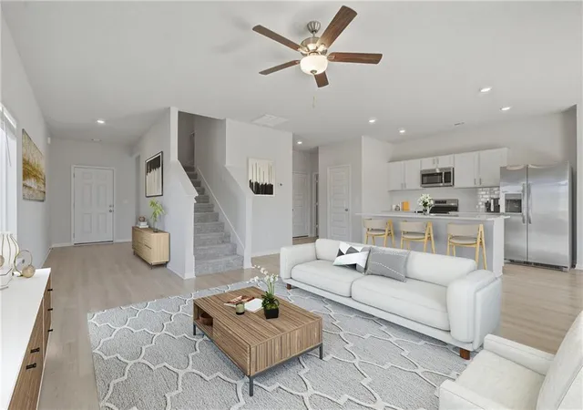 Photo 3 of Single family home for sale at 707 Sw 6th Terrace, Oak Grove, MO 64075 | MLS# 2641188 | Listing updated on 2026-10-04
