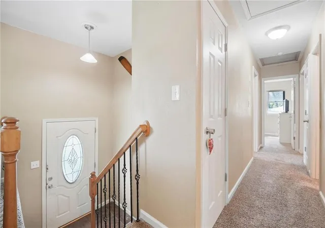 Photo 3 of Single family home for sale at 1817 Se Abbey St, Blue Springs, MO 64014 | MLS# 2641198 | Listing updated on 2026-09-21