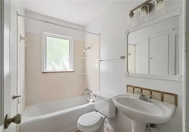Photo 21 of Single family home for sale at 5314 Linden St, Roeland Park, KS 66205 | MLS# 2641201 | Listing updated on 2026-10-06